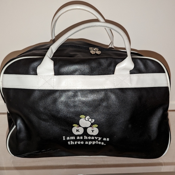 Hello Kitty Large Bag - Carry-On Bag / Overnight Bag / Duffle Bag - Picture 5 of 16